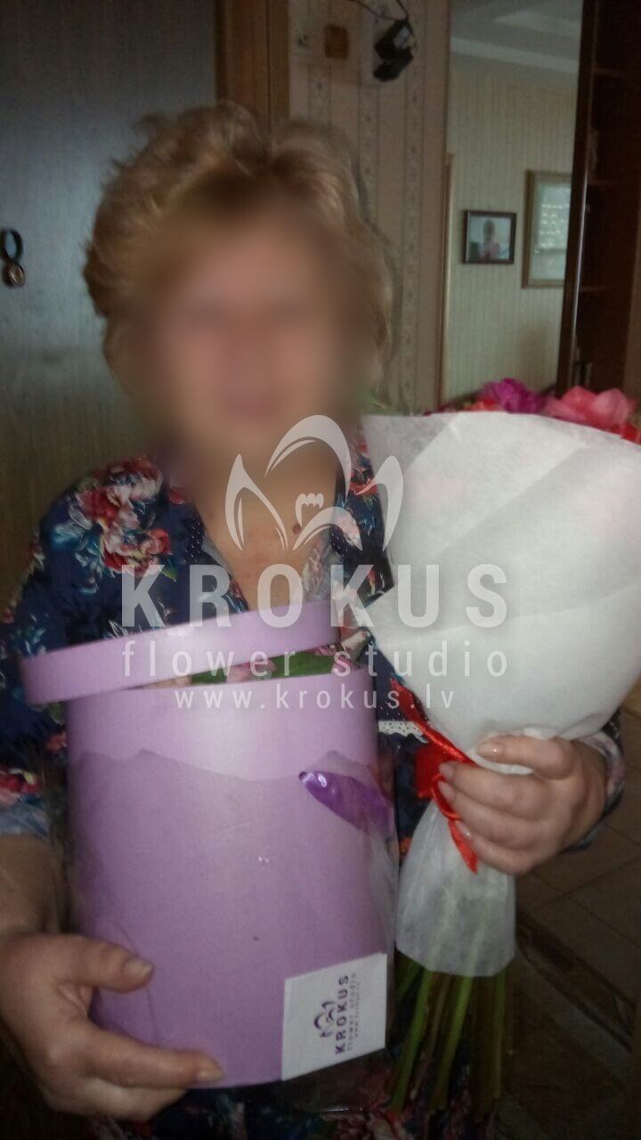 Ziedu piegāde Latvia Rīga (krūmrozesorhidejasanemoneseikaliptspeonveidīgās rozeshortenzijaslizantes)