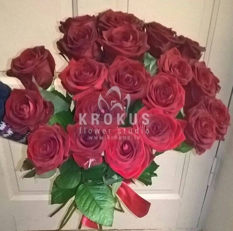 Ziedu piegāde Latvia Latvia (sarkanas rozes)