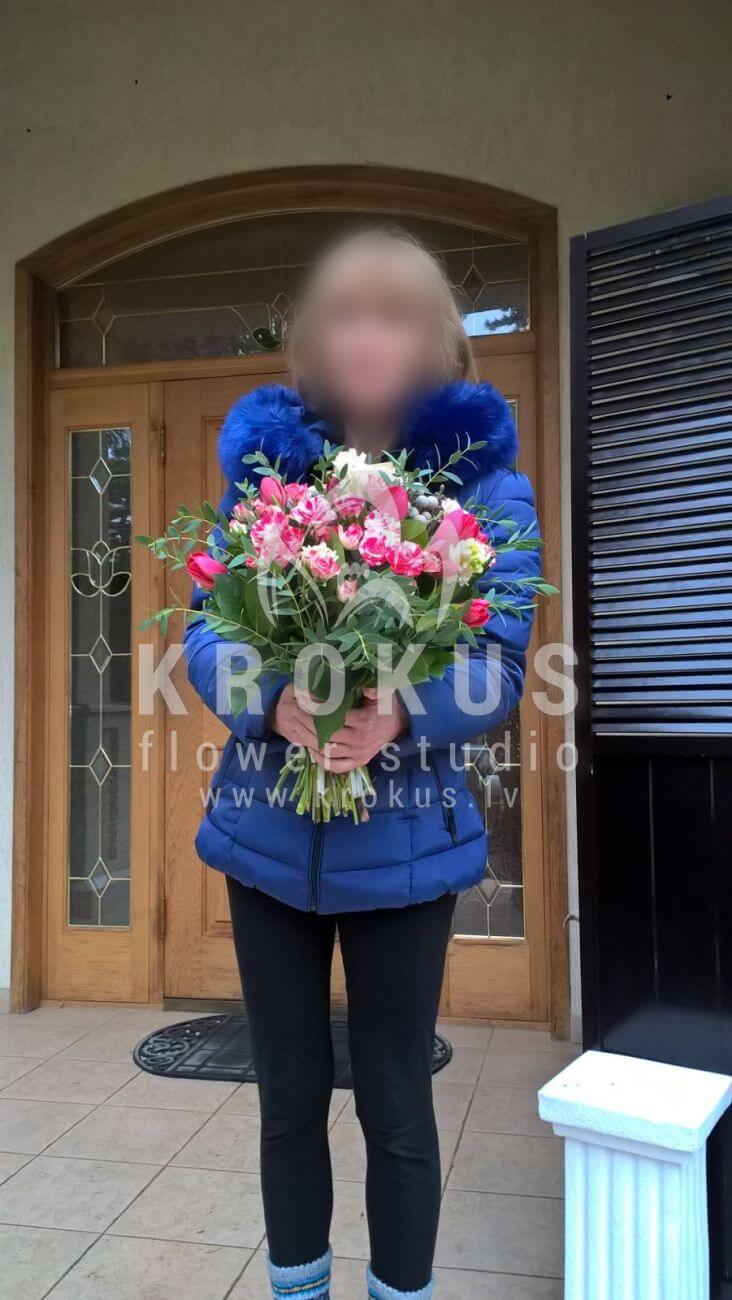 Deliver flowers to Latvia (pink rosestulipshyacinthgum treeberzelia)