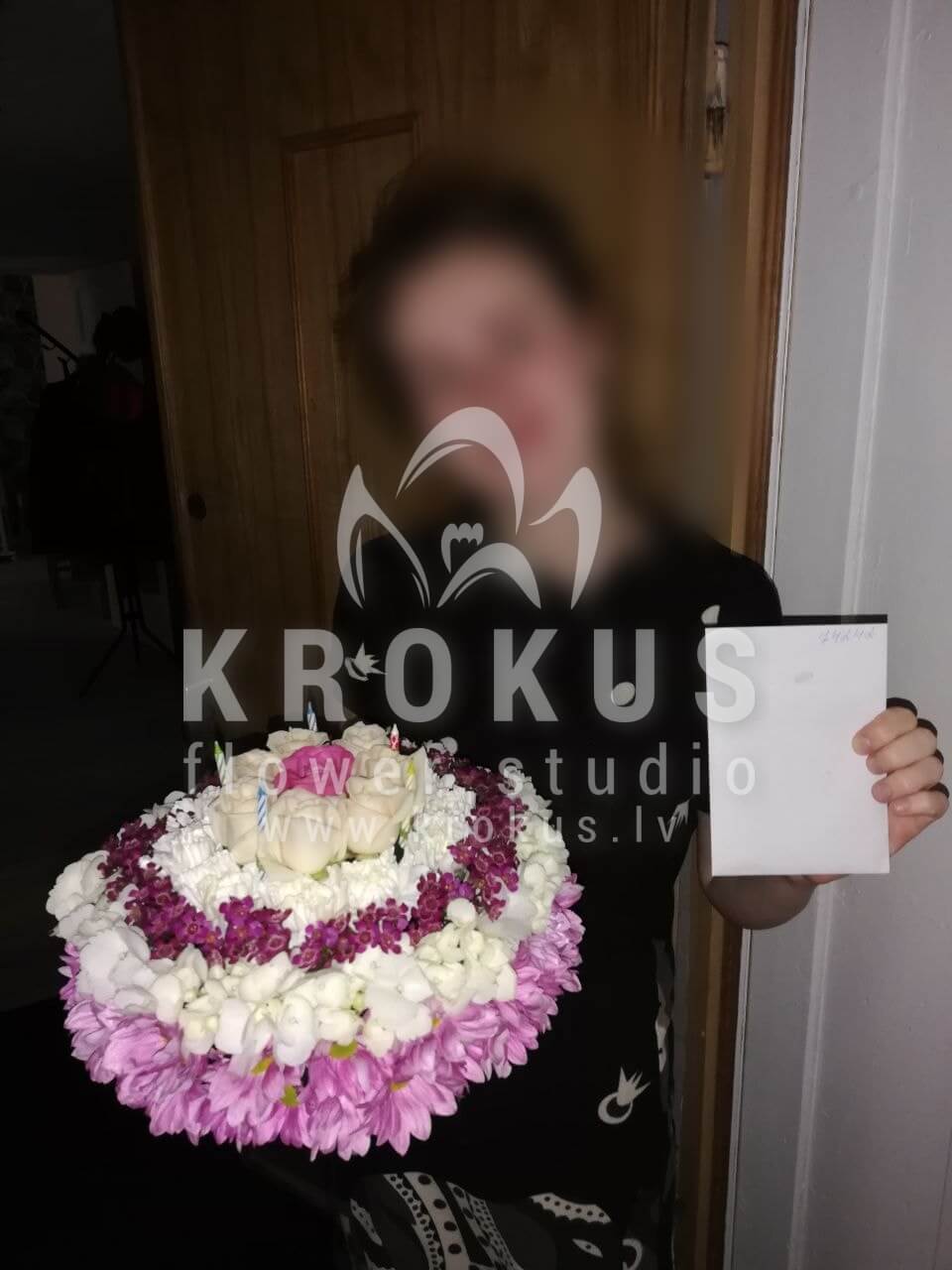 Доставка цветов в город Рига (гвоздикихризантемыгортензииваксфлауэр)